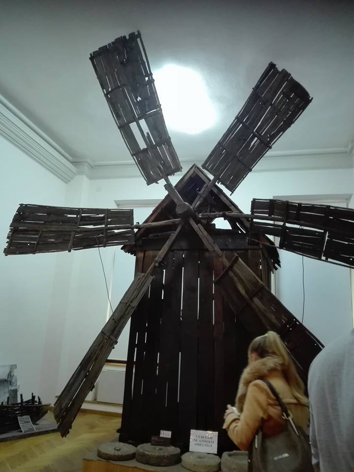 Scoala Postliceala FEG Iasi Scoala Altfel